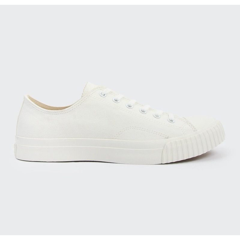 Bata Bullets - White/White Low Cut Canvas