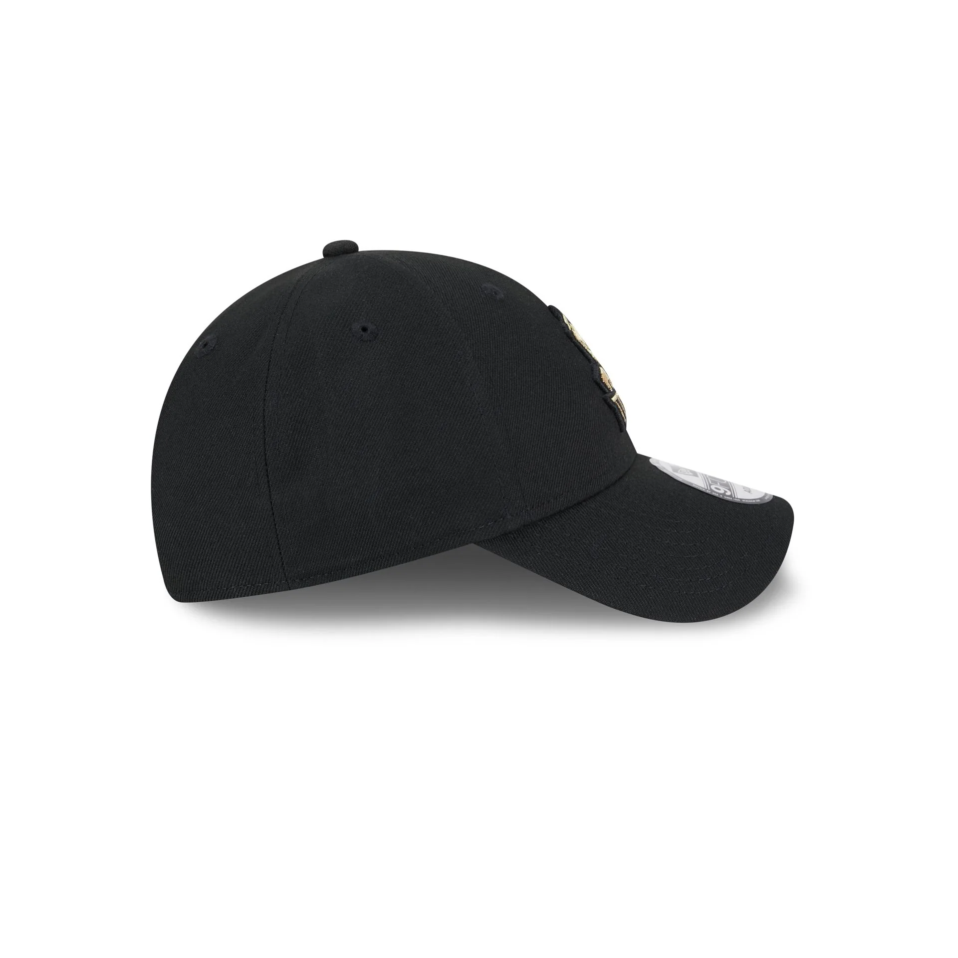 NRL Titans 940 Snapback Cap Black/Gold right