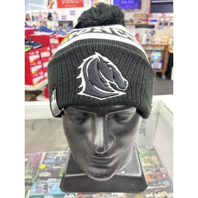 Broncos Beanie Black White Front