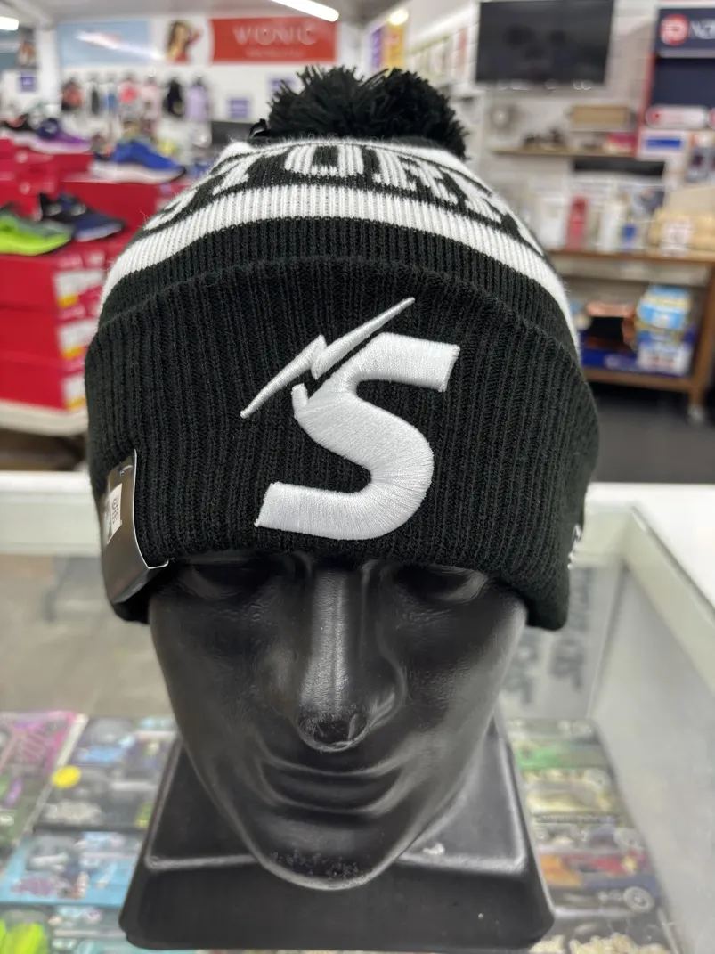 Storm New Era Beanie Black/White Front head view